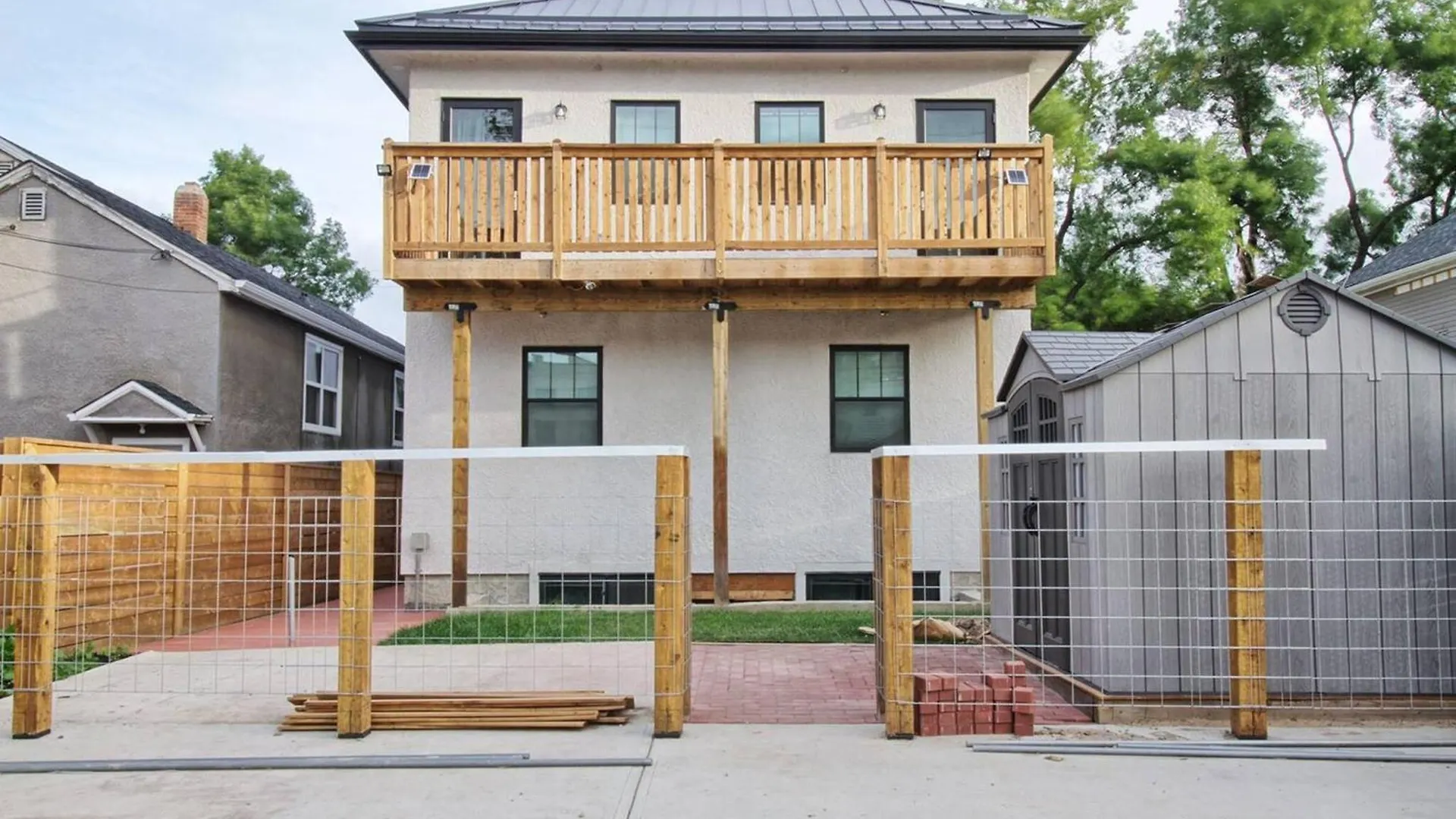 New Dt Apartment Walk To All Edmonton 0*,  Kanada